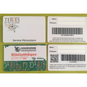 Carte lecteur personnalisée laminée: RECTO QUADRI / VERSO avec texte, aplat d'écriture et code barres à partir de 300ex