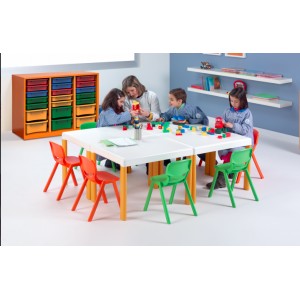 Table maternelle+chaises, table enfant indoor/outdoor, chaises enfant eco,,Table  enfant totalement recyclable
