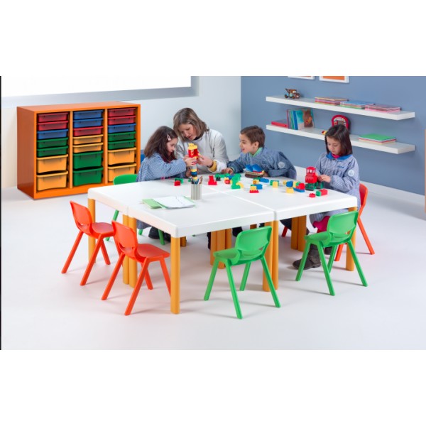 Table maternelle+chaises, table enfant indoor/outdoor, chaises