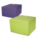 Pouf mousse carré recouvert de PVC enduit